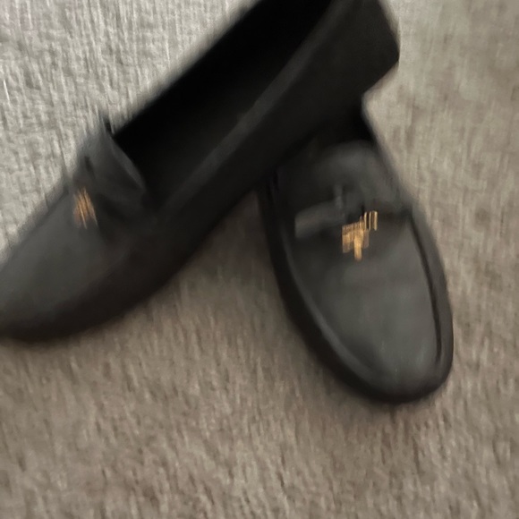 AUTHENTIC Prada driving Mocs. Or loafers barely worn - Picture 2 of 9